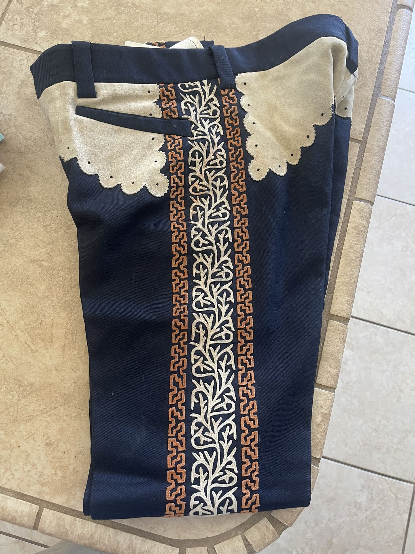 Charro Pants 32x34