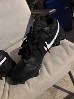 Jordan football cleats