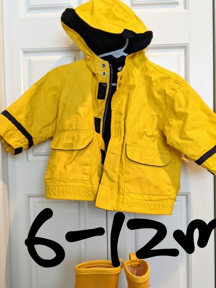 babyGAP Yellow rain jacket 6m-12m