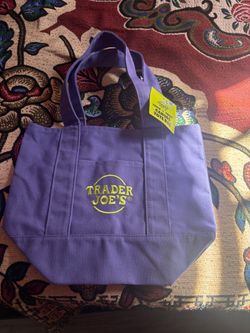 Trader joe’s tote bag