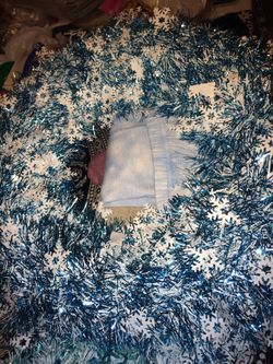 Christmas wreaths 2 total new with tag