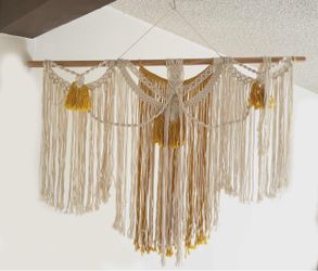 Macrame wall hanging | Boho wall decor