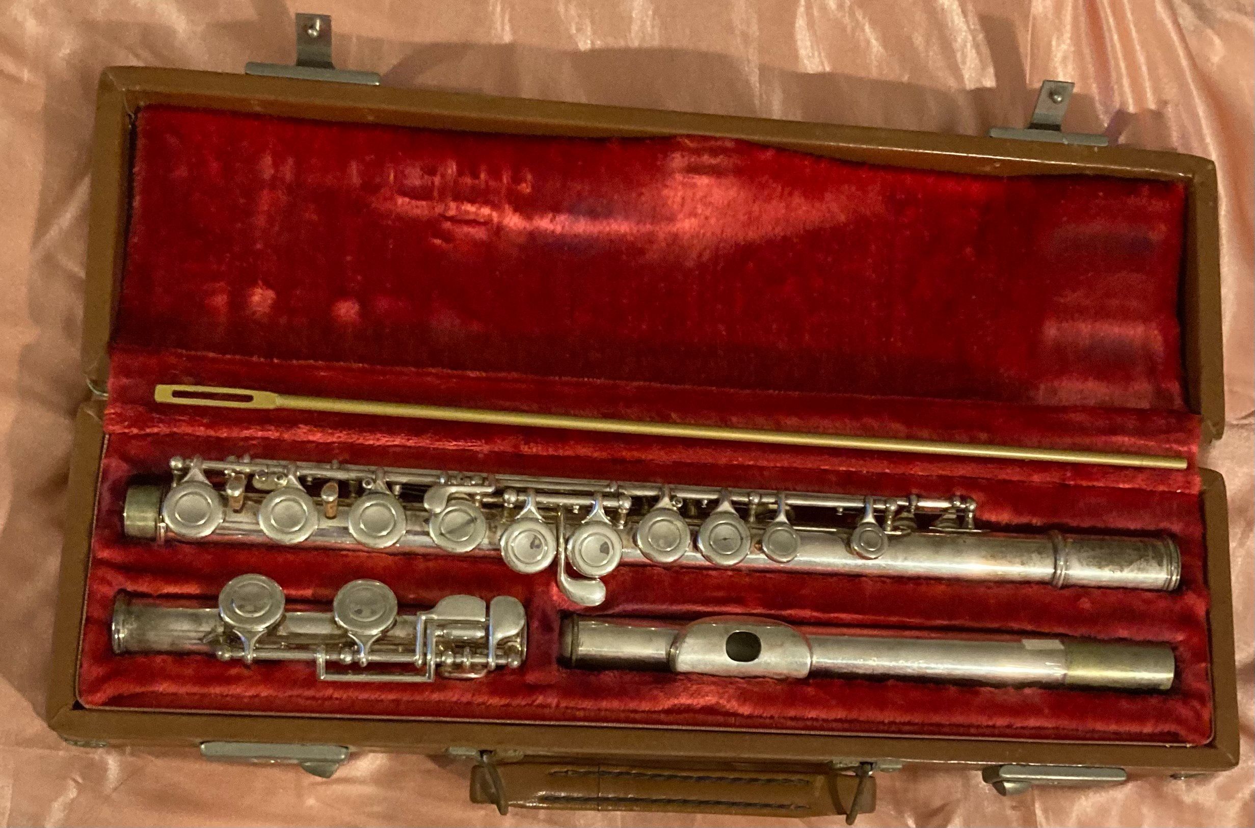 Vintage Musical Instrument, Flute, Artley, In Hard Case, Music, Notes, Concert, Musical, Practice, Band, Entertainment