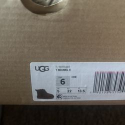 Size 6c Kids Ugg Boots 
