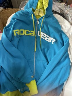 ROCAWEAR SWEATER