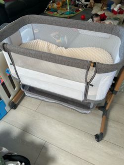 Zebaby baby bassinet crib bed