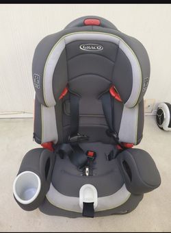 Kid's Graco Nautilus Car Seat (with LATCH)