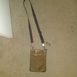 RARE**Coach "Cowhide/Calfskin" Crossbody $15 Firm