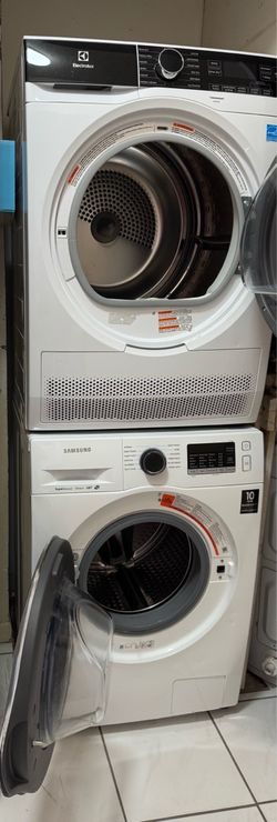 Electrolux Dryer and Samsung Washer Set