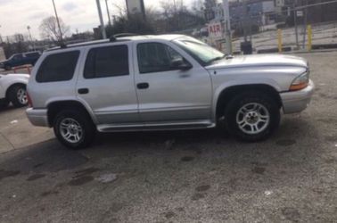 03 Dodge Durango clean NO ISSUES