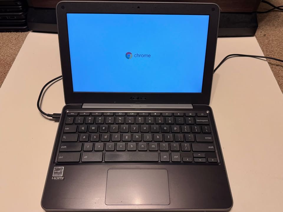 Asus Rugged Chromebook C203X
