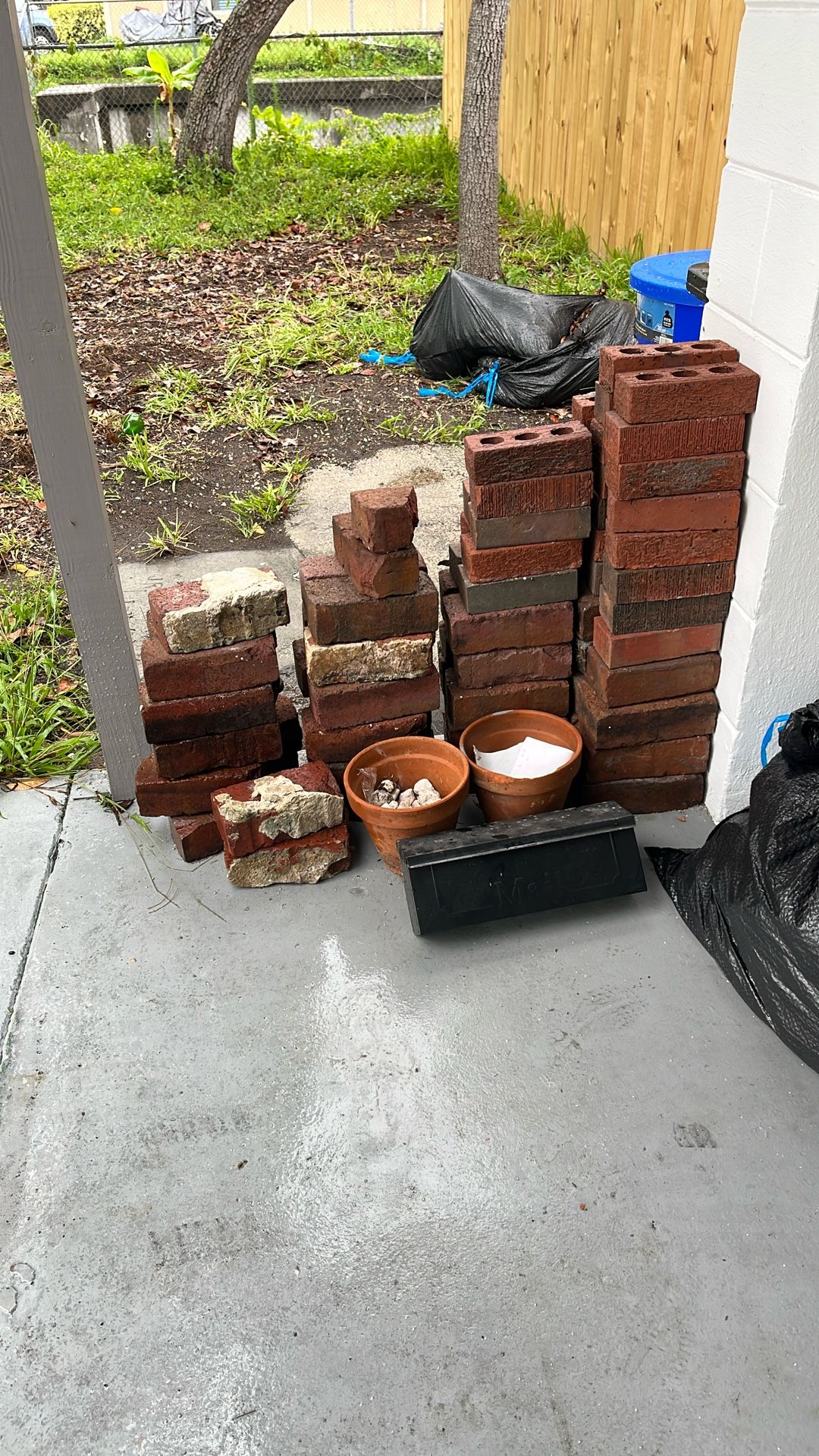 Free Red Bricks