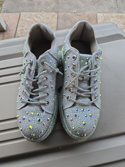 Sparkle shoes