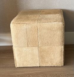 Ottomon/Pouf Square 16”