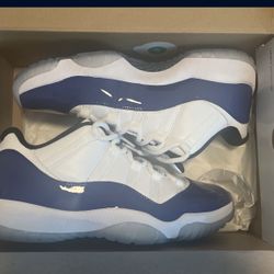 Jordan 11 Concords “women’s”