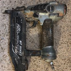 Brad Nailer Hitachi 
