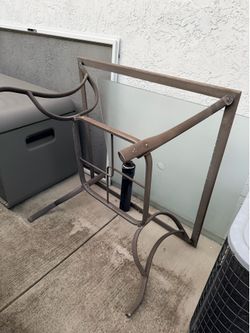 Free - Outdoor patio table - square
