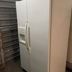 Refrigerator. No icemaker no water but works great. We sell all the time delivery extra.