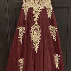 TLC SAY YES TO THE PROM DRESS SIZE 7
