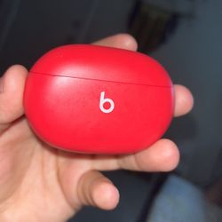 Beats Studio Buds 