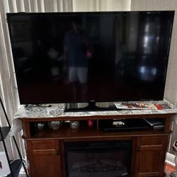 Samsung 60” TV
