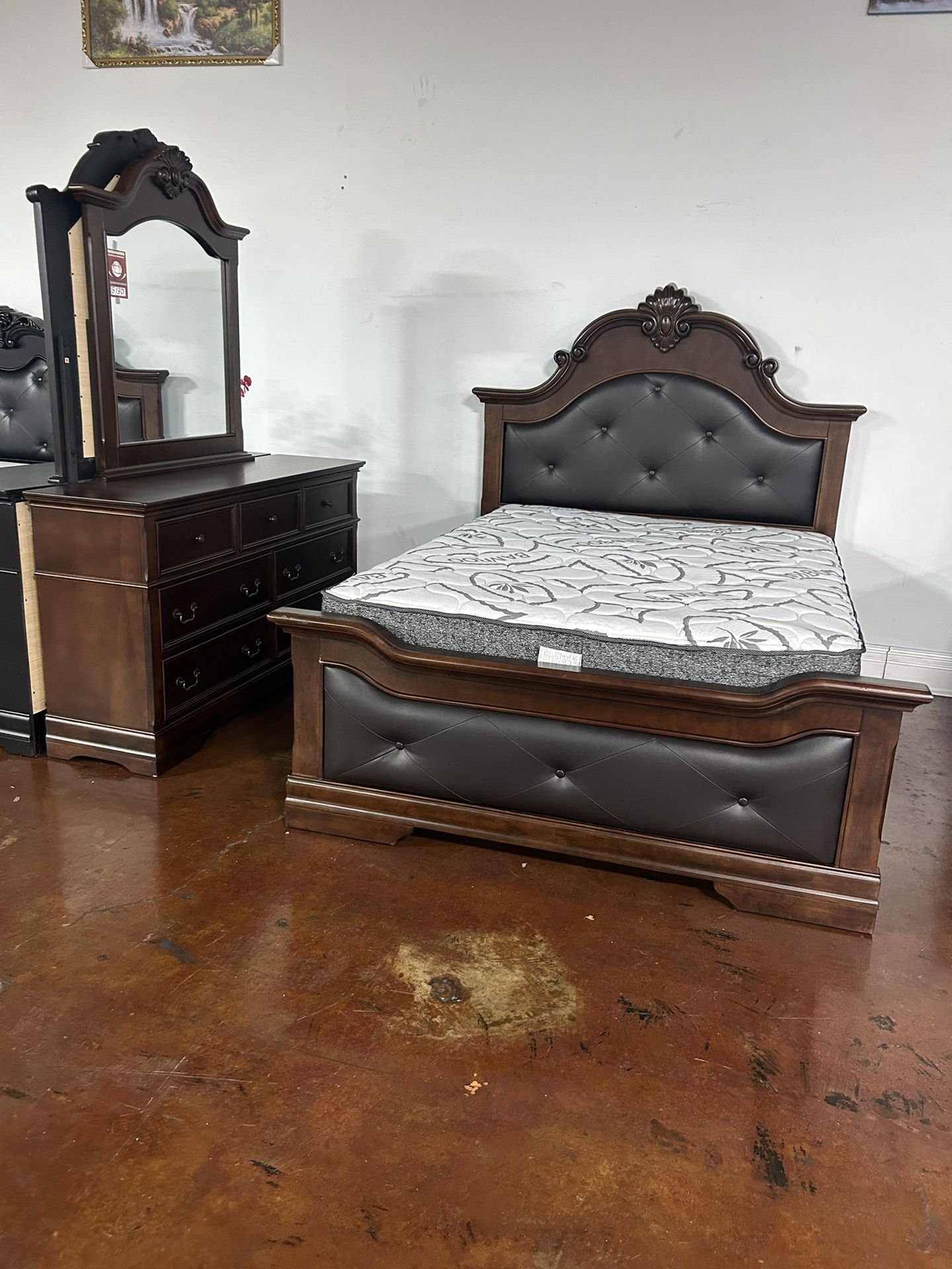 Brand New Wooden Bedroom Set With Mattress And Box Spring 
