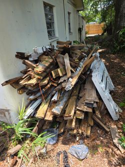 Free fire wood