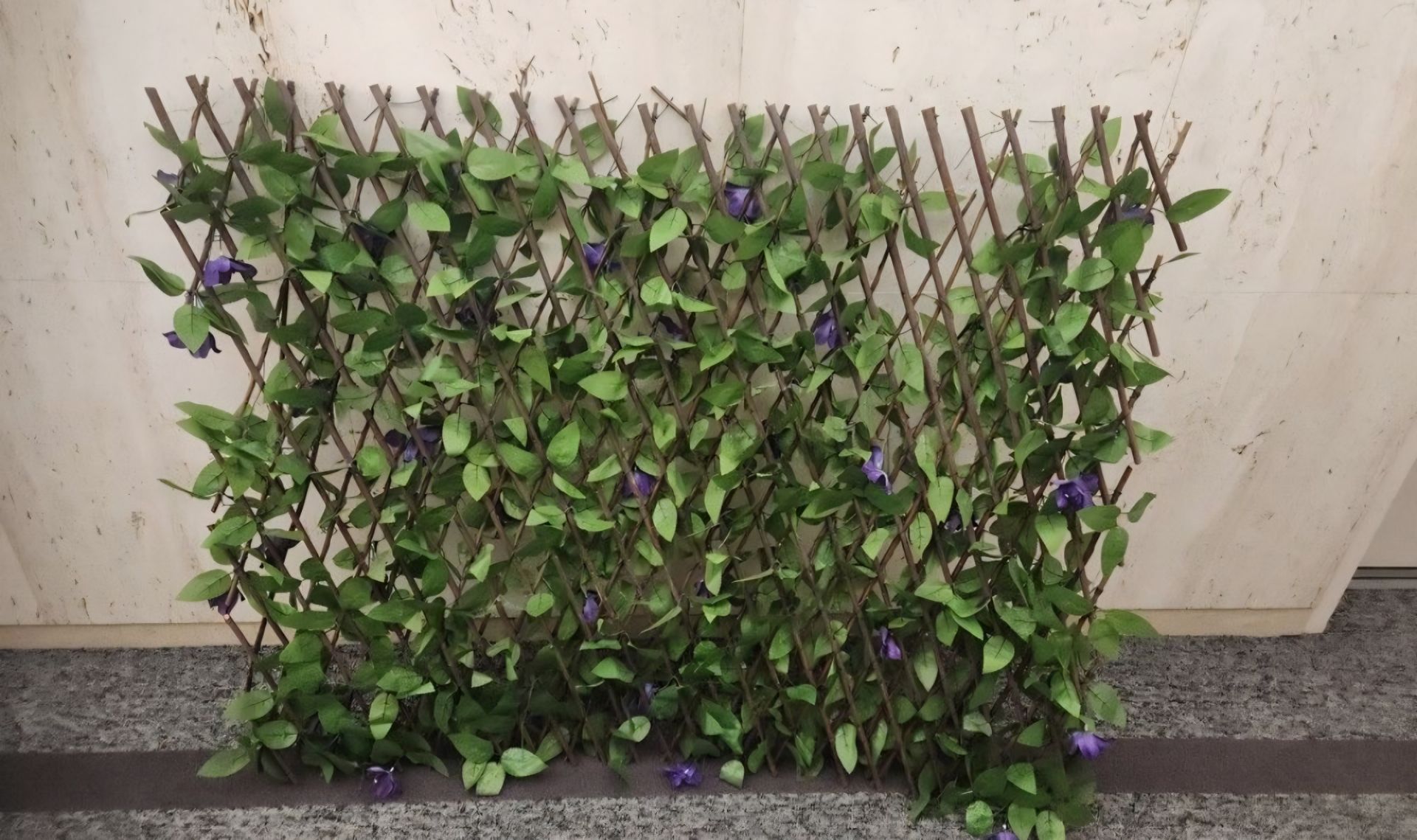 Expandable Fence Privacy Screen for Balcony Patio Outdoor,Decorative Faux Ivy Fencing Panel,Artificial Hedges