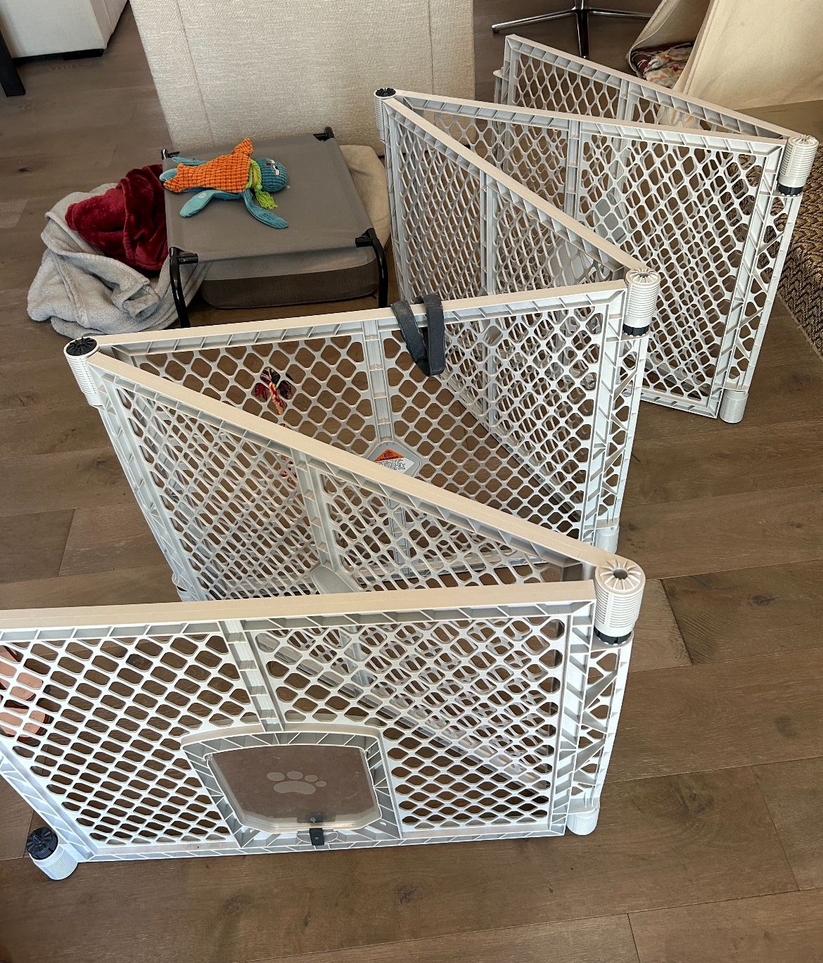 FREE dog Gate