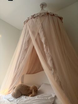 Bed canopy ivory/beige