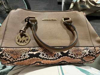Michael Kors purse