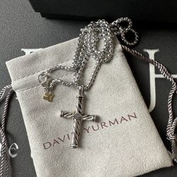 David Yurman sterling silver necklace cross pendant