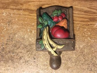 1972 CERAMICHROME INC FRUITS / VEGETABLES WALL HANGING