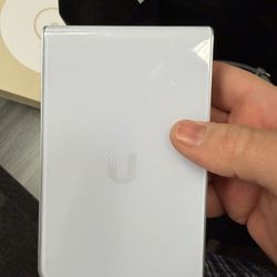 Ubiquiti In Wall Hd 
