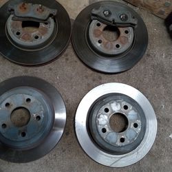 2014 Jeep Grand Cherokee Front And Rear Rotors  And Front Bake Pads