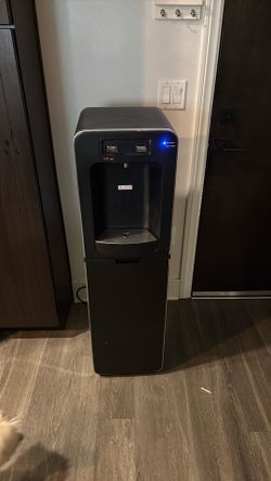 Water dispenser