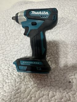 Makita Cordless-impact Driver BrushlessXWT12 18V