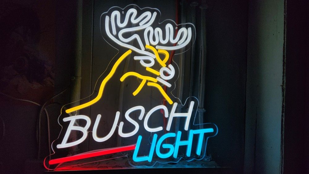 BUSCH LIGHT BEER DEER LIGHTED ADVERTISING SIGN FARM SIGN GAS OIL SIGN WHISKEY SIGN LIQUOR SIGN BAR SIGN