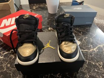 10C Black & Gold Toddler Nike Air Jordan!! 100% Authentic purchased from Shiekh