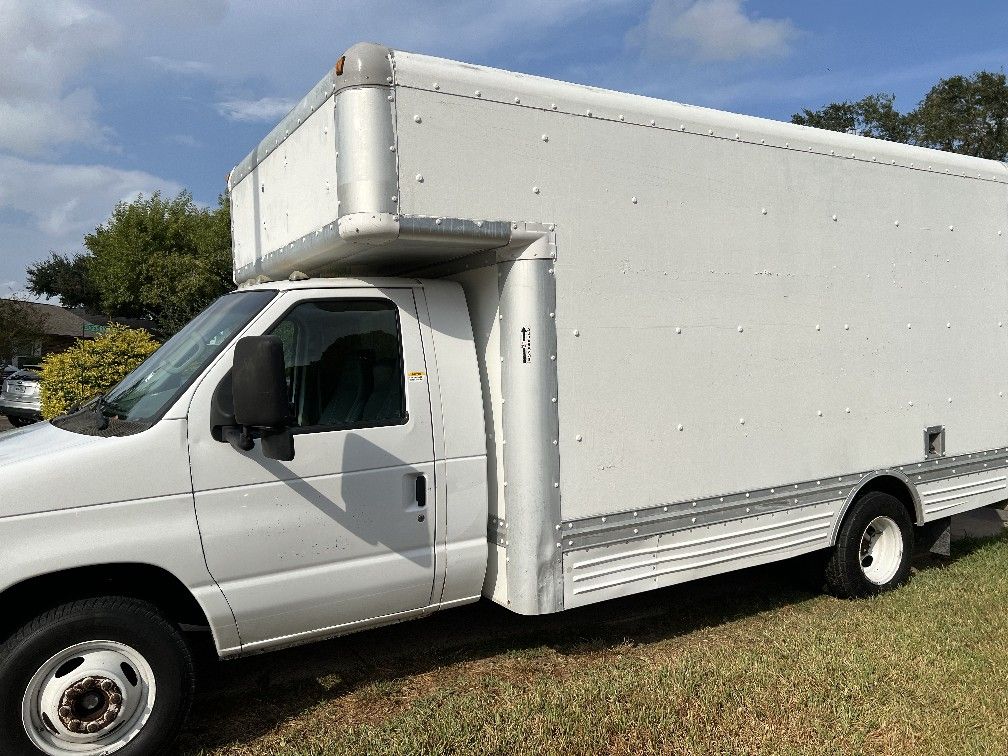 2007 Ford E-350