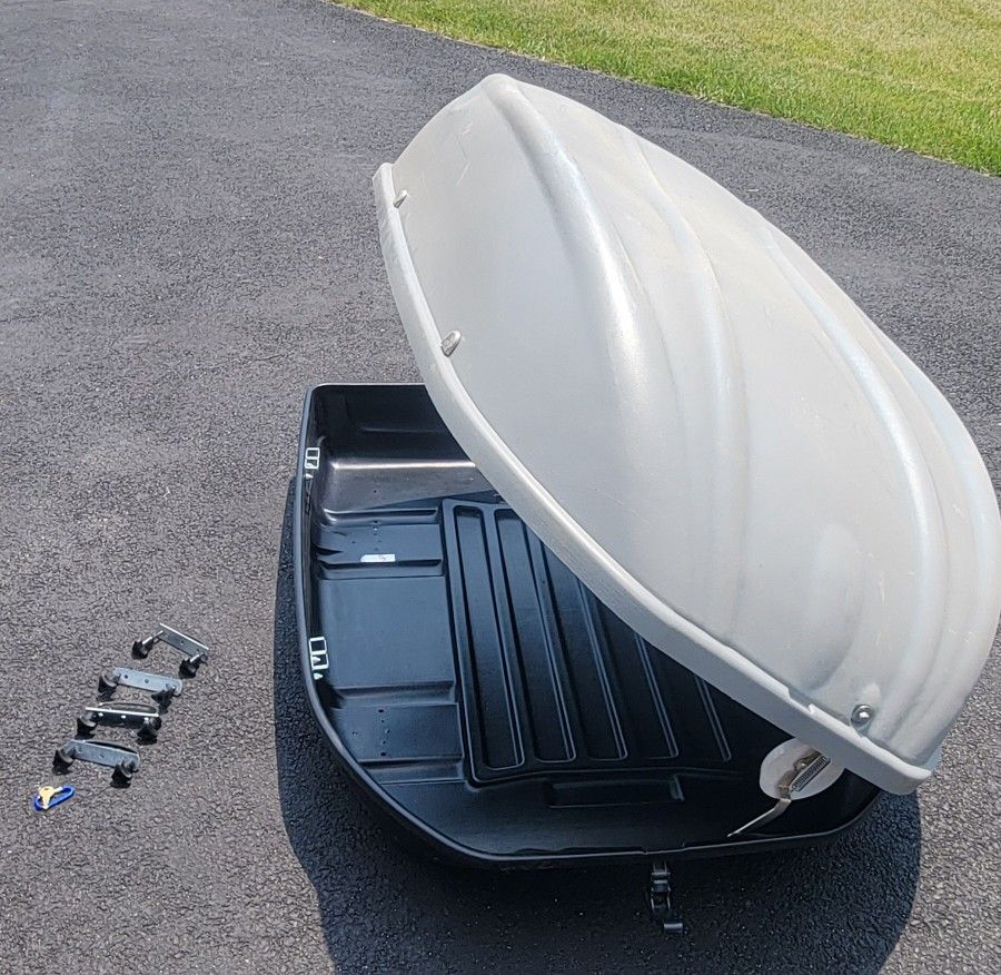 Roof Top Cargo Carrier