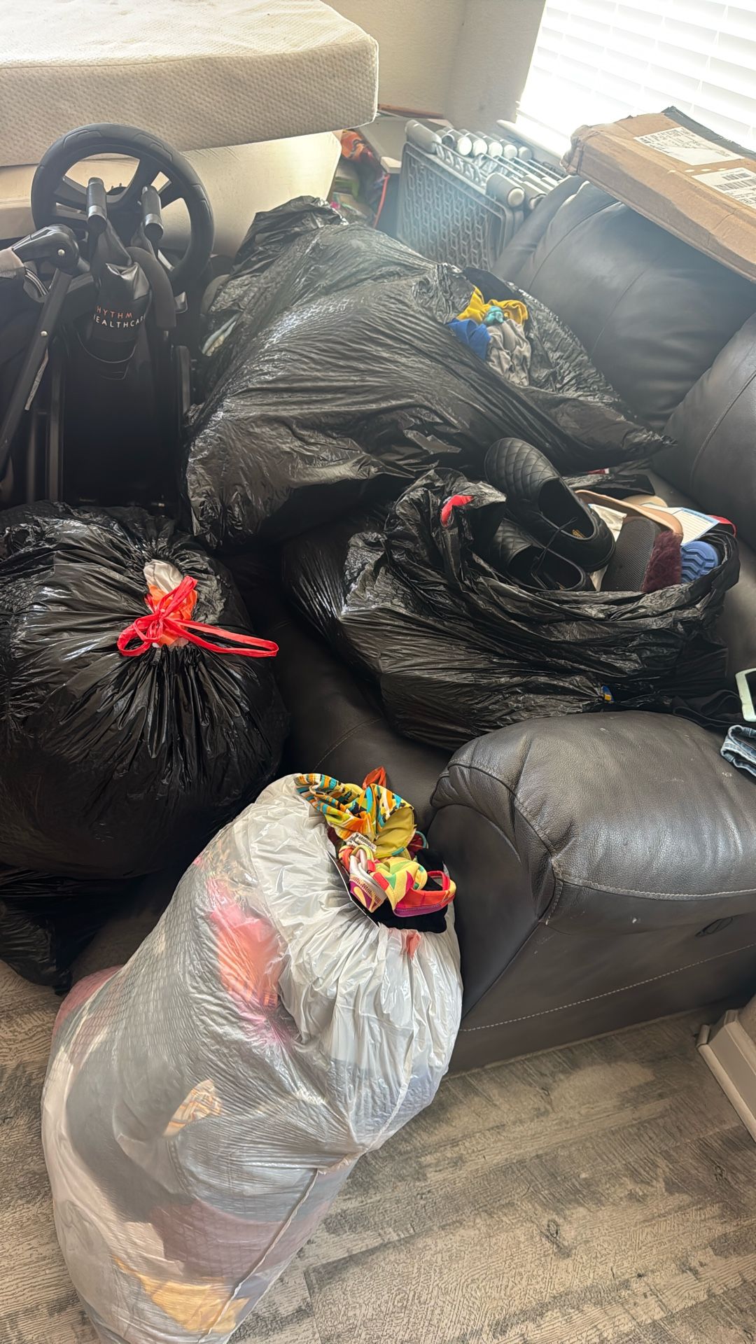 Free Used/New Women/little Boys Clothes/Shoes