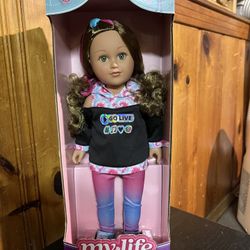 My Life As Poseable Content Creator 18" Doll With Brunette Hair & Blue EyesMy NEW