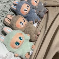 Labubu Dolls 