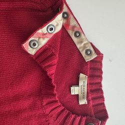 Burberry Women’s Knit Sweater for Sale