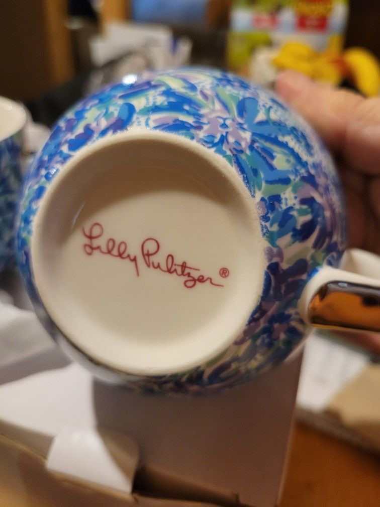 Lilly Pulitzer Mugs