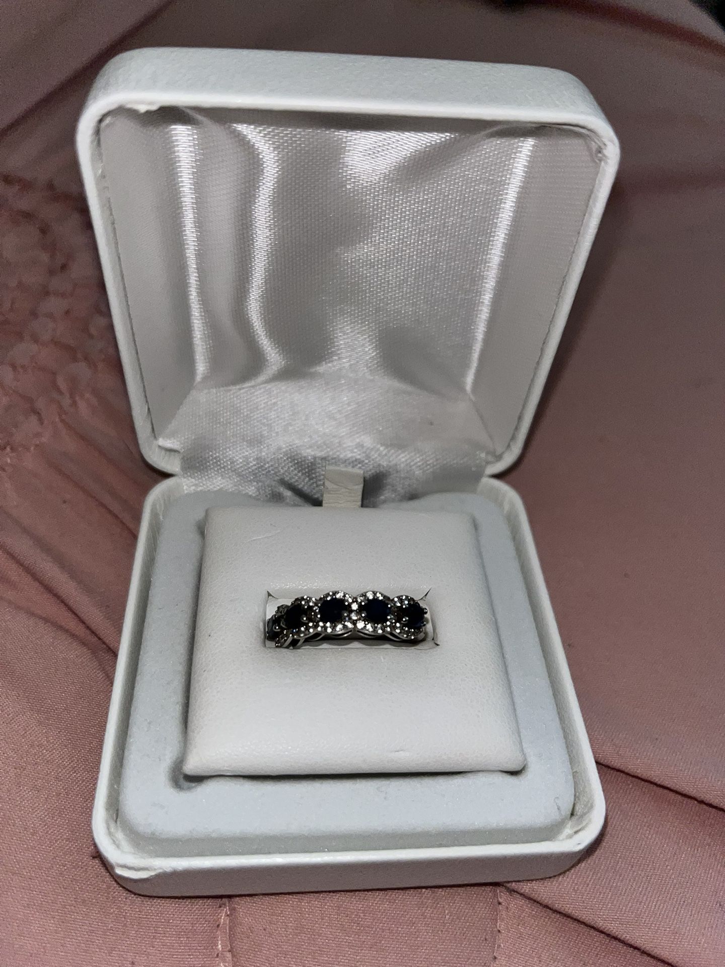 Round Sapphire Blue Ring