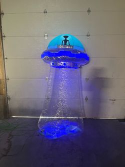 Alien Halloween inflatable 10ft