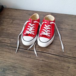 Converse Shoes Size M 6 W 8