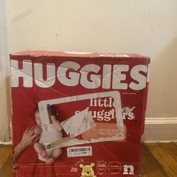 Newborn Huggies Diaper